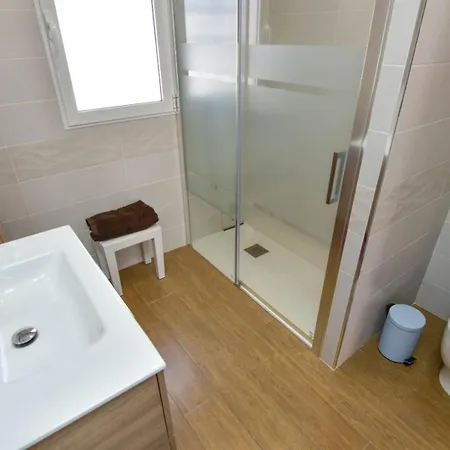 Exclusive In Catadau: Pool & Private Gardens Holiday home Catadau