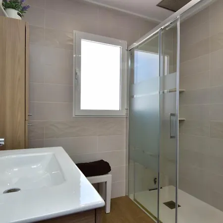 Exclusive In Catadau: Pool & Private Gardens *